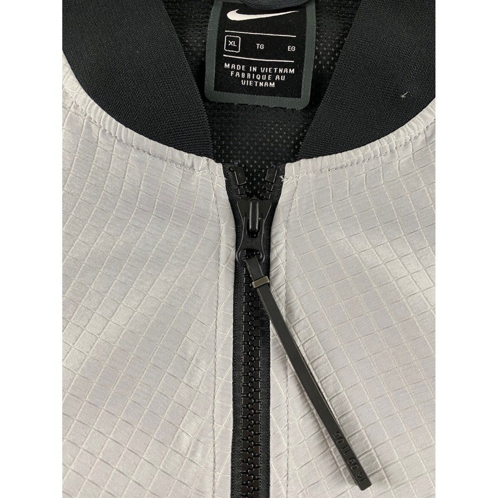 Nike Tech Pack Men XL Bomber Jacket Grey Grid Full Zip Textured Sportswear Coat - Picture 5 of 16